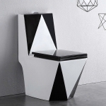 Bồn Cầu Một Khối Kim Cương Men Sứ Trắng Đen Forler