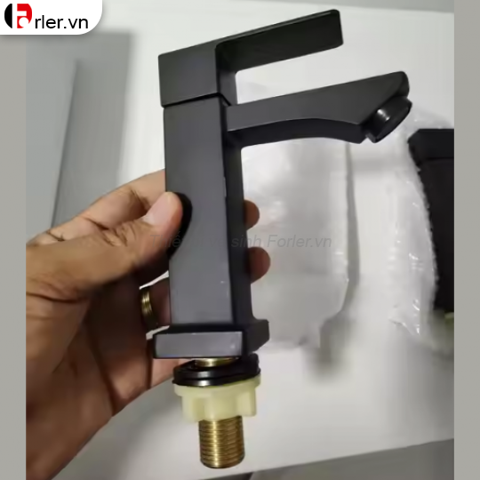 Vòi Lavabo Lạnh Vuông 2 Tấc FORLER