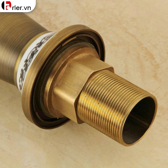 Vòi Lavabo Nóng Lạnh Vàng Đồng Họa Tiết Hoa Dương Bàn (FL-VLVB56) Forler